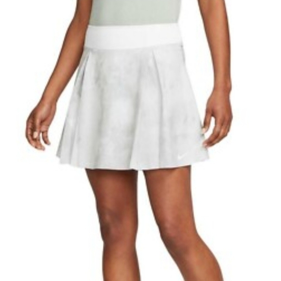 Nike Pants - Nike Women’s Dri-FIT Club Long Printed Golf Pleated Skort Size Small Tie-dye